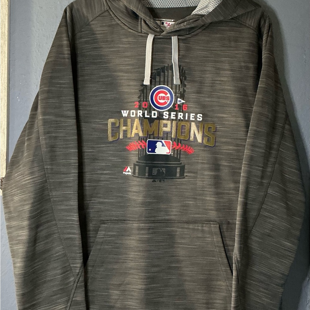 Majestic MLB Chicago Cubs 2016 World Series Champions Hoodie Adult Medium Therma